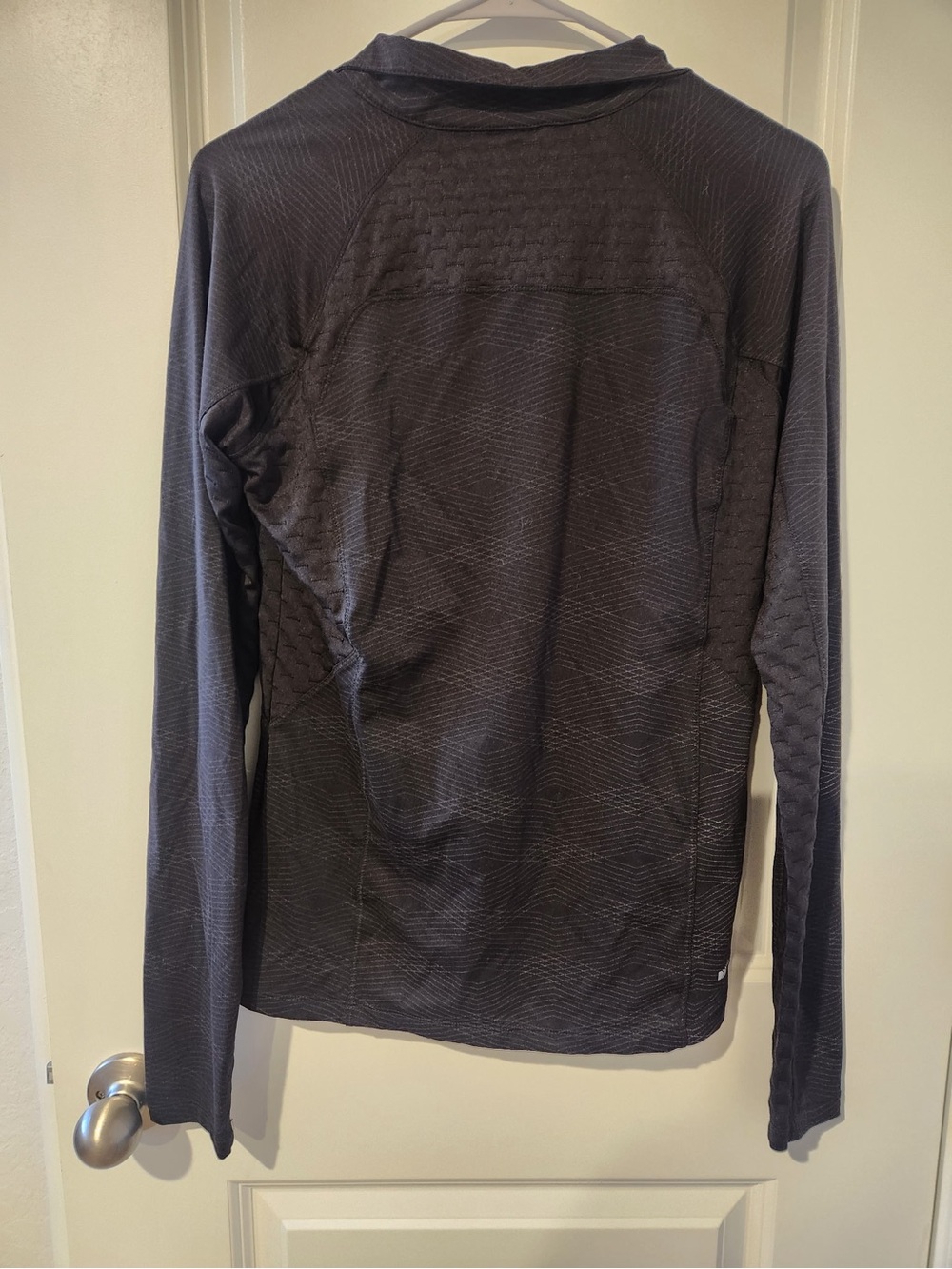 AriatTek Men's Black Quarter-Zip Performance Jacket - Picture 4 of 5